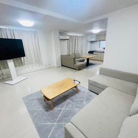 Suite Yonegahama L 米が浜通 Yokosuka Luaran gambar